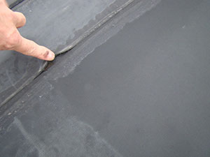 Rubber Roof Repair1